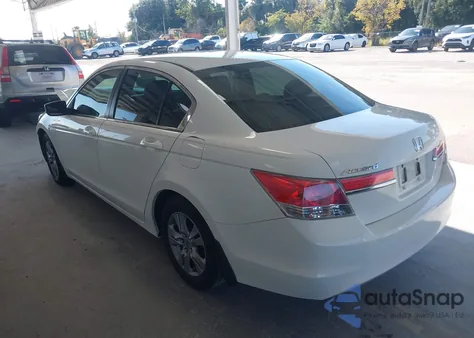 2011 Honda Accord 2.4 Lx-P from USA, damaged, VIN 1HGCP2F44BA092159